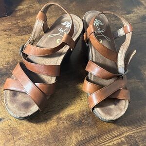 Dansko Frida Leather Multi Strap Brown Wedge Woman’s Sandals